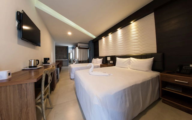 Hotel Clipperton