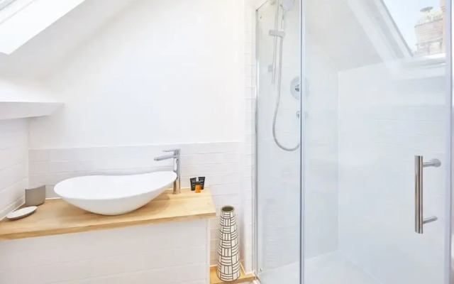 Host Stay Cosy Coastal Golden Lion Apartments