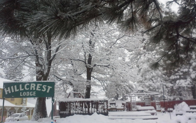 Hillcrest Lodge