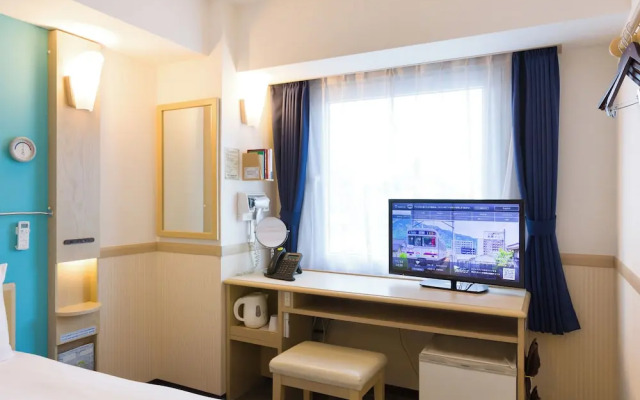 Toyoko Inn Iseshi Eki