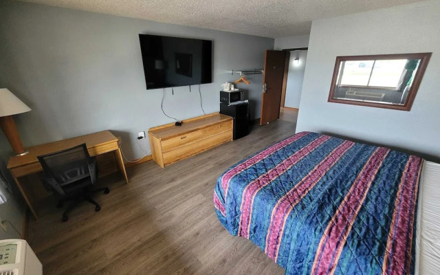 Belgium Inn & Suites
