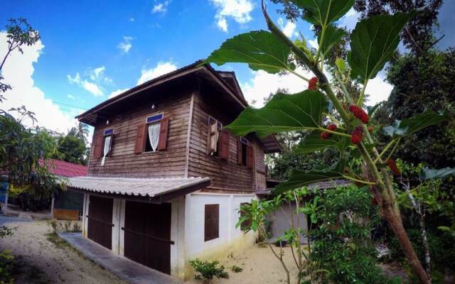 Banmaihom Homestay Kiriwong