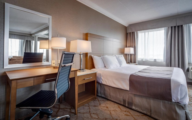 Monte Carlo Inn Vaughan Suites