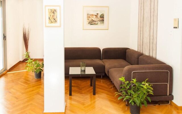 Stylish Penthouse in Athens Downtown