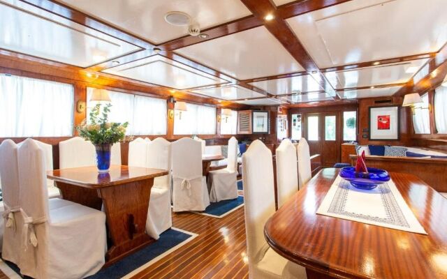 Yacht Sarah Venezia