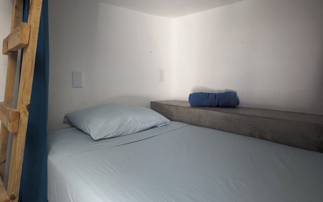 La Ventana Hostel and Hotel