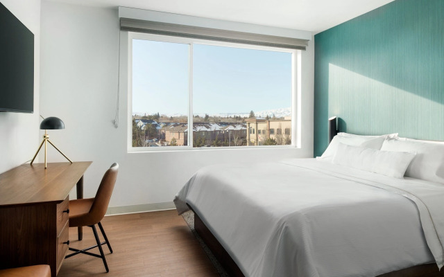 Element Reno Experience District