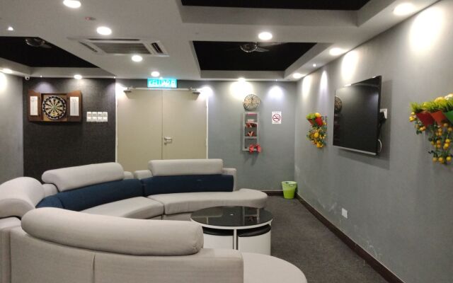 Lemon8 Hotel Apartment