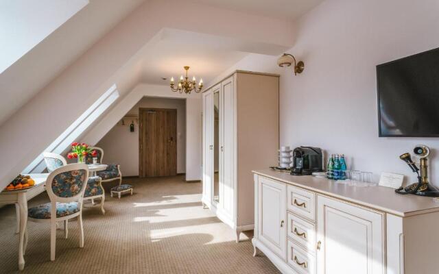 Hotel Paryski Art & Business