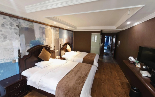 Edge Point Voice Intelligent Hotel