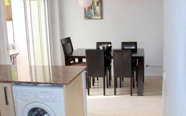 Apartamentos Caru