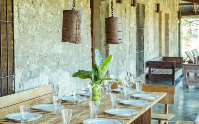 Estancia Anastasio by Folk