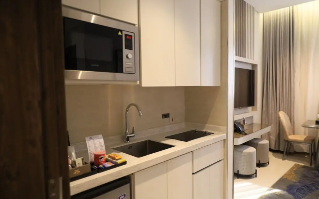 Seasons hotel suites