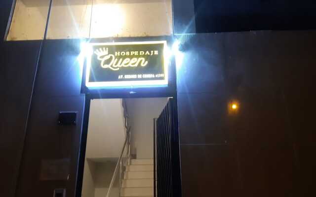 Hotel Queen