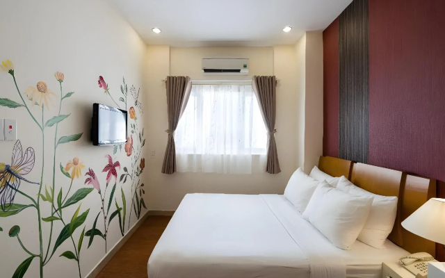 Asian Ruby Center Point Hotel