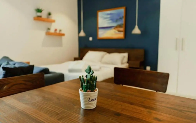 Enjoy Luxury Studio w/Pool @Embassy Gardens