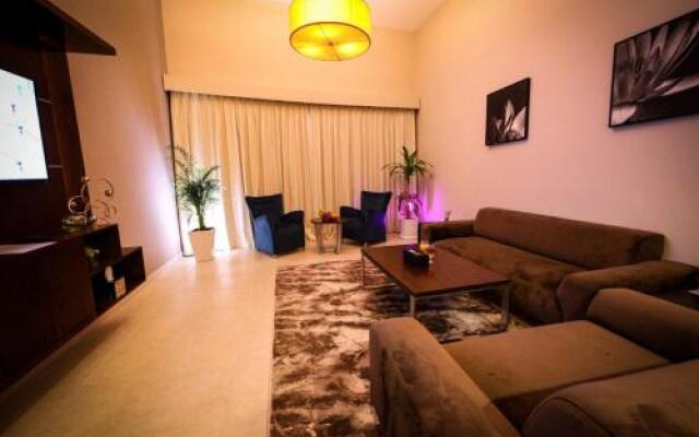 RAF Hotel & Suites