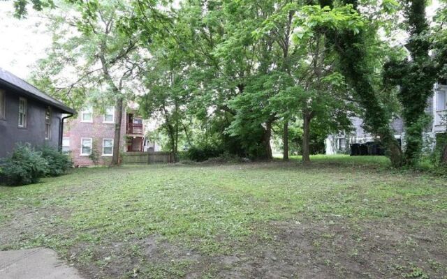 Hopkins Park Bed and Breakfast