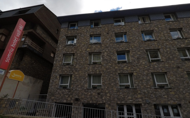 Somriu Hotel Vall Ski