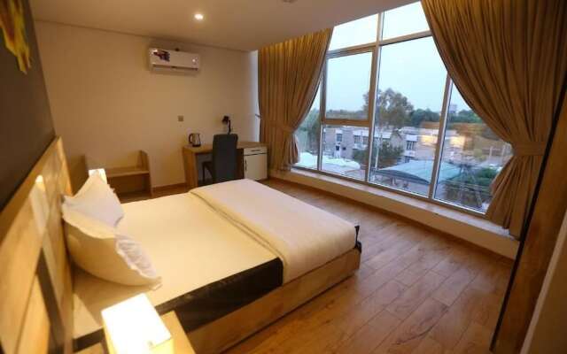 Hotel Star Inn