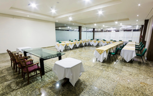 Hotel Golden Park Sorocaba & Convenções - by Nacional Inn