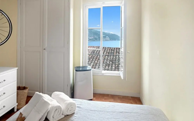 Mattoni in Menton With 1 Bedrooms and 1 Bathrooms