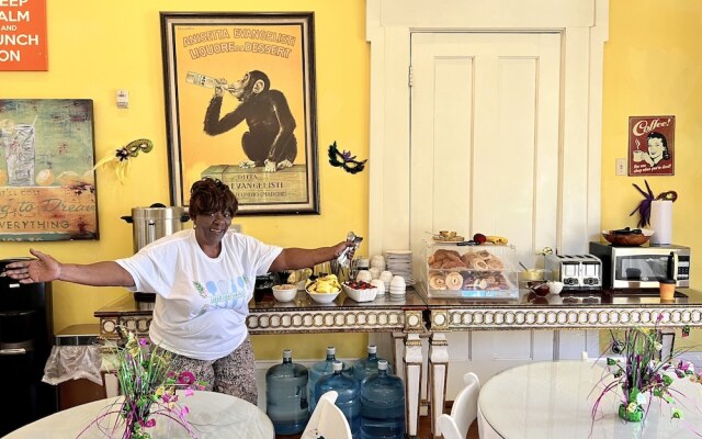 Creole Gardens Guesthouse and Inn