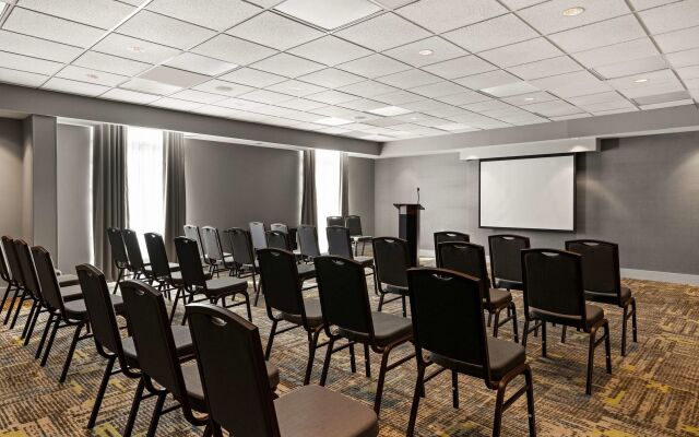 Hampton Inn & Suites Poughkeepsie