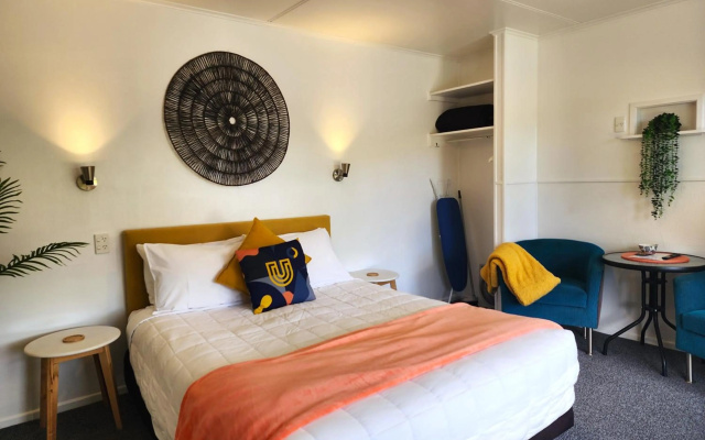 U Studios Masterton, SureStay Collection by BW – Guest Rooms – Masterton