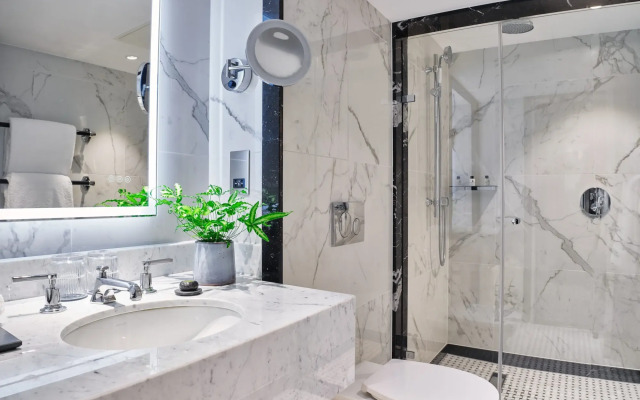 The Mayfair Townhouse – an Iconic Luxury Hotel