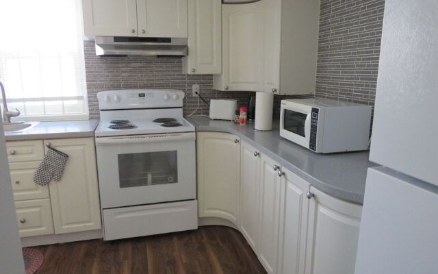 Comfortable Residence in Toronto