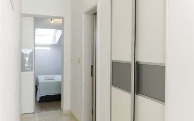 Apartment Srima