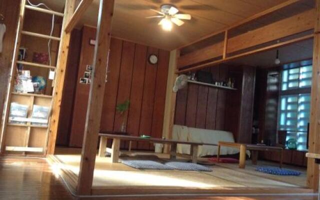 Asahi Guest House