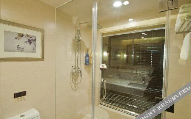 Rong Hua International Hotel