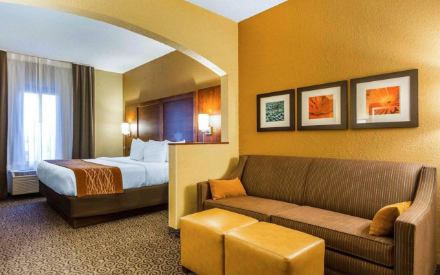 Comfort Suites