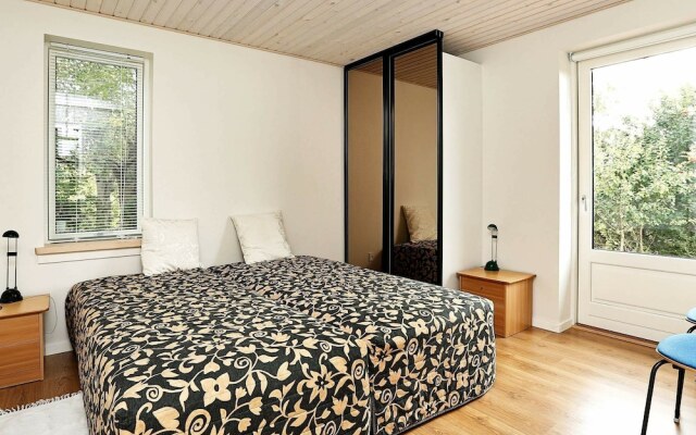 Comfortable Holiday Home in Hundested With Jacuzzi