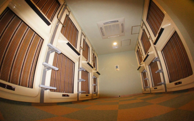 Capsule Hotel Shinjuku 510