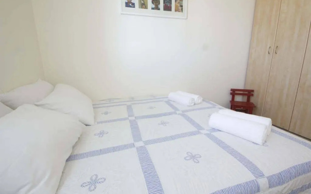 Tel Aviv Towers Apartment