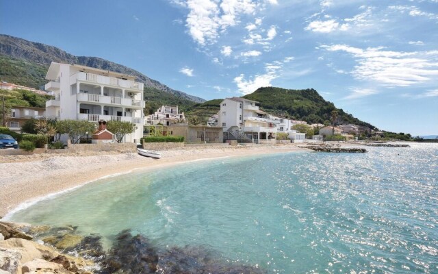 Amazing Home in Podstrana With Wifi and 2 Bedrooms