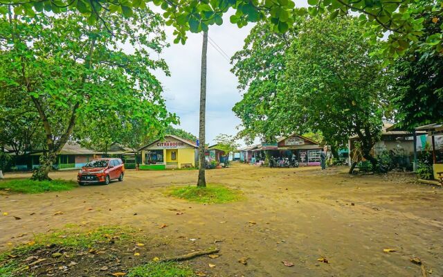 SPOT ON 92154 Nusasari Guest House