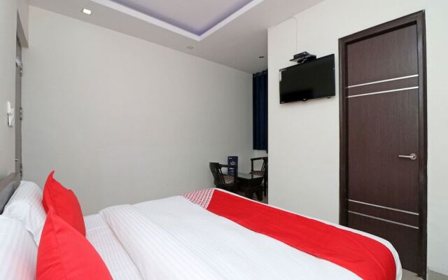 OYO 6137 Hotel Star