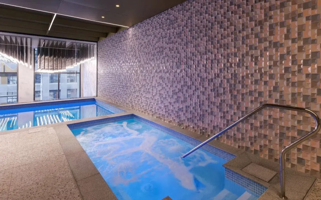 Meriton Suites Melbourne
