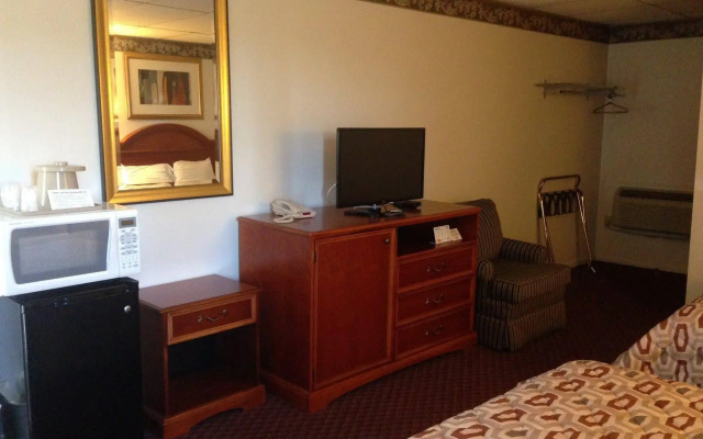 Americas Best Value Inn Palmyra Hershey