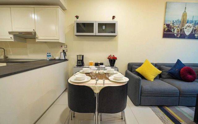 Al Manzil Residence & Suites