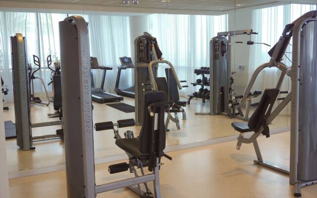 Heaven on Midtown Fully Furnished Apts