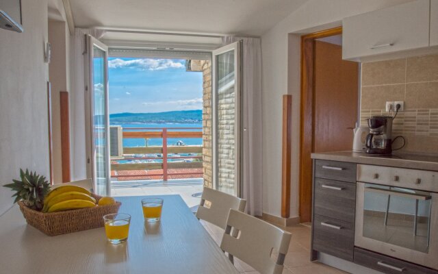 Apartment Sabina - 100m from sea: A5 Crikvenica, Riviera Crikvenica