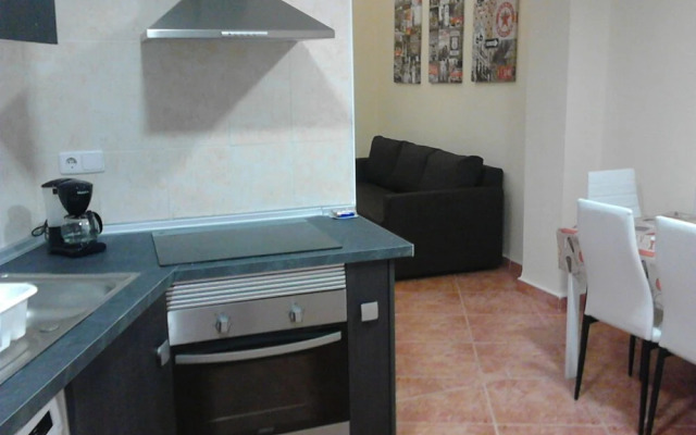 APARTMENTSUITESPAIN Beach Economy