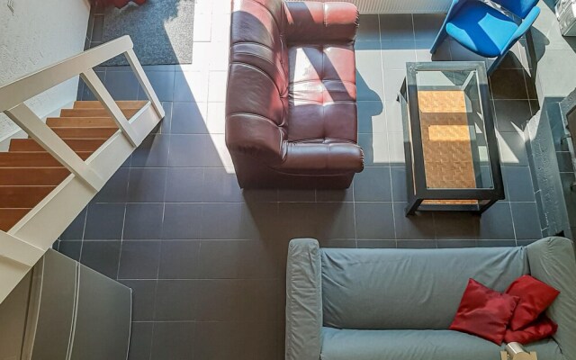 Amazing Home in Bruinisse With 2 Bedrooms and Wifi