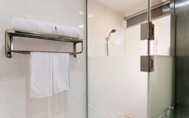 Hanting Hotel (Suzhou Industrial Park Jinji Lake L