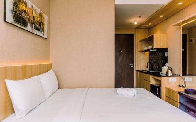 Comfort And High Floor Studio Room At Transpark Bintaro Apartment – Guest Rooms – South Tangerang
